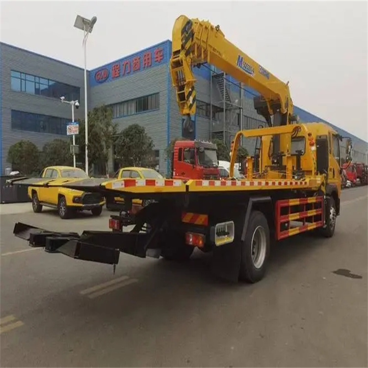 播州附近小随车吊出租电话，轻松解决搬运烦恼