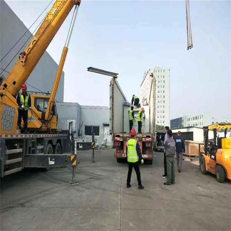 播州如何找到附近的吊车救援服务