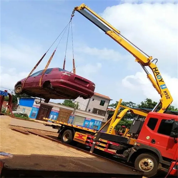 播州吊车吊汽车的正确方法